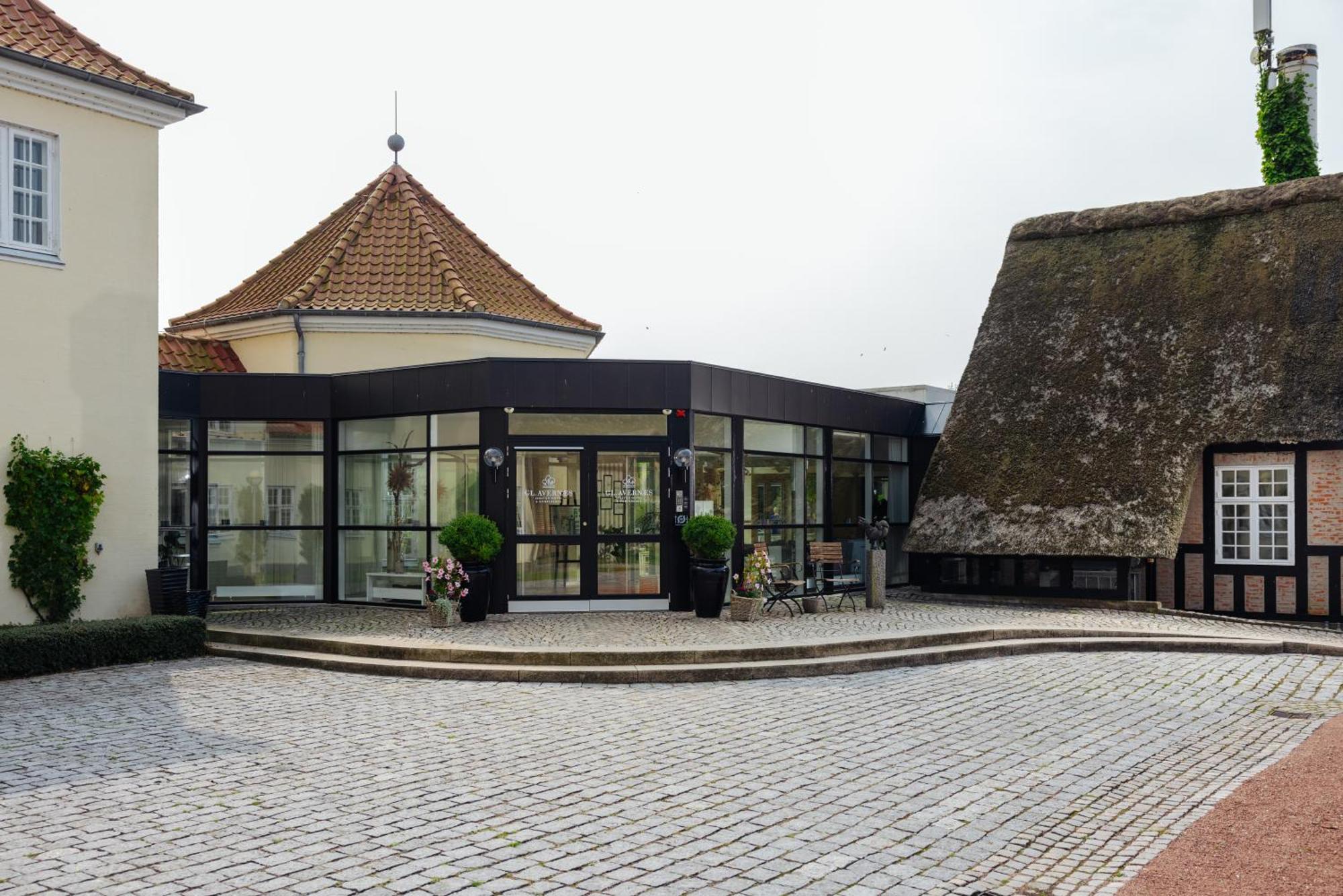 Gl. Avernaes Sinatur Hotel & Konference Ebberup Extérieur photo
