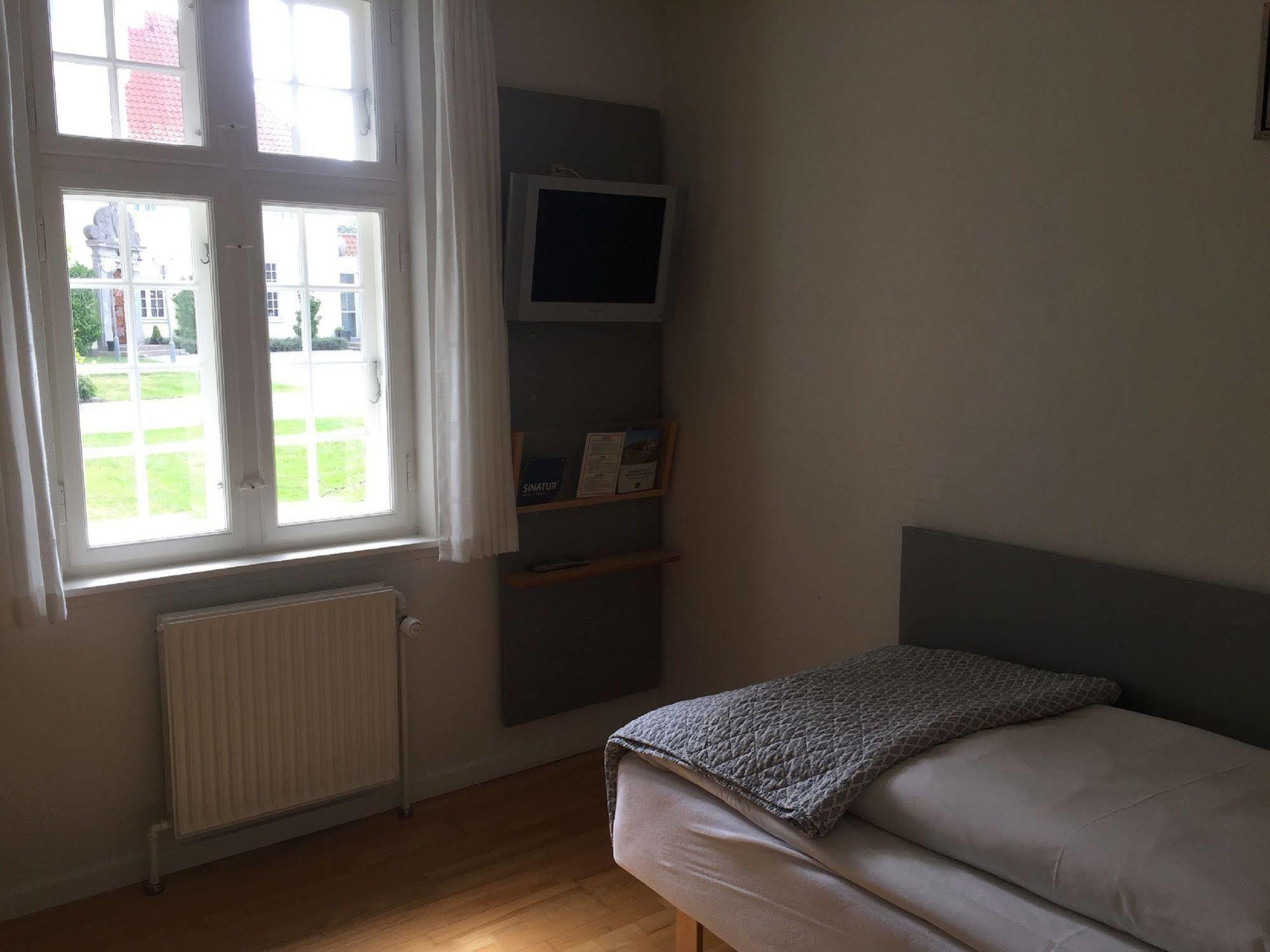 Gl. Avernaes Sinatur Hotel & Konference Ebberup Extérieur photo